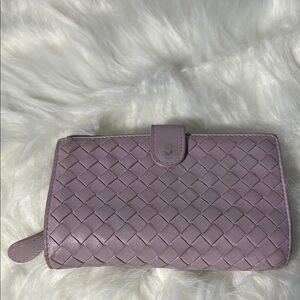 Woven Leather Bottega Veneta Compact  Wallet in Lilac
